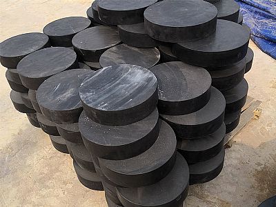 西充县板式橡胶支座由若干层橡胶片与薄钢板经加压硫化